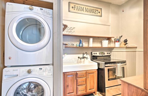 Westfield Apartment | Romantic Apt Near Wineries, Golf & Lake Erie!