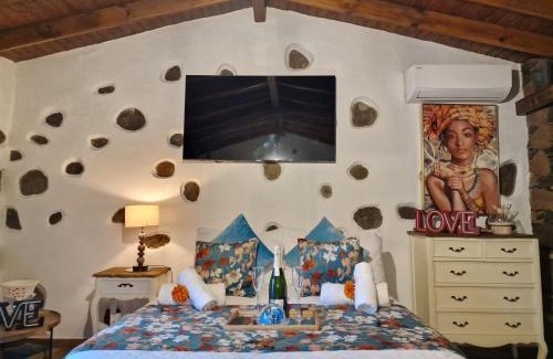 Santa Lucia House | Romantic Casa Rural La Molinera