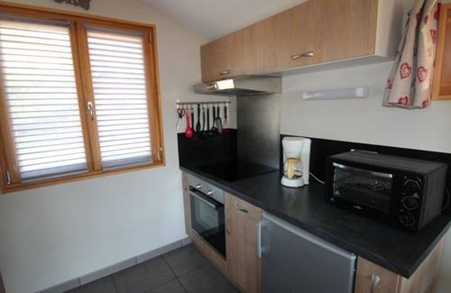 Travexin Cottage | Romantic Chalet: Modern Comfort in Cornimont, Near Ski & Nature Activities