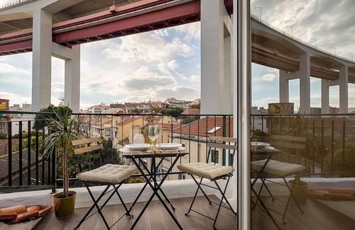 Alcantara Apartment | Romantic Gem in Alcântara