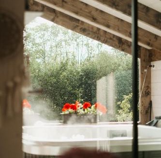 Horni Podluzi House | Romantic Getaway for 2 with Wellness/Bohemian Homes