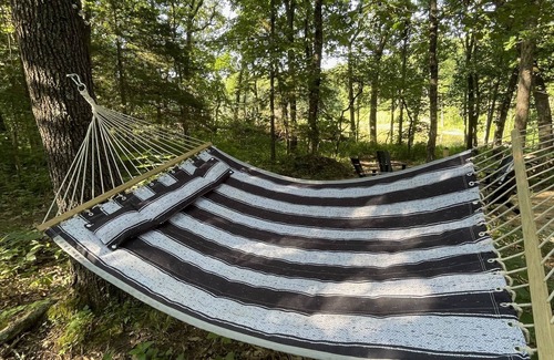 Florence RV Rental | Romantic glamping site with views of the lake.
