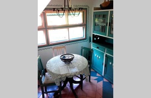 Komarom House | Romantic Holiday Cottage by the Danube