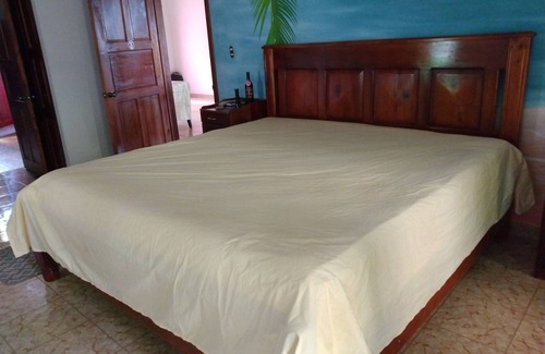 Morazan Hotel | Romantic Spanish villa 10 minutes away from cascade.