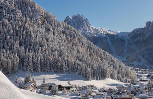 Selva di Val Gardena Hotel | Romantik & Family Hotel Gardenia*S