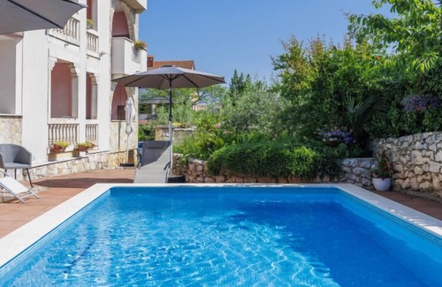 Rovinj Apartment | Romantika by Interhome