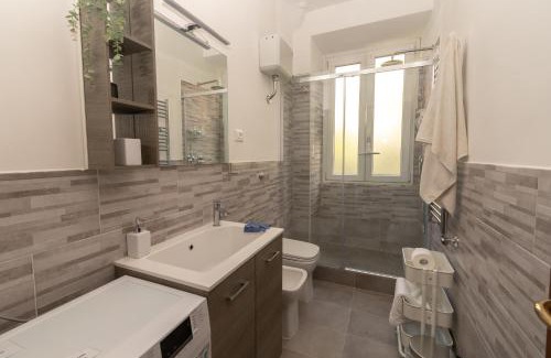 Ciampino Apartment | [ROME 15min]Modern Accommodation, Airport,Station,LinkHouseCiampino