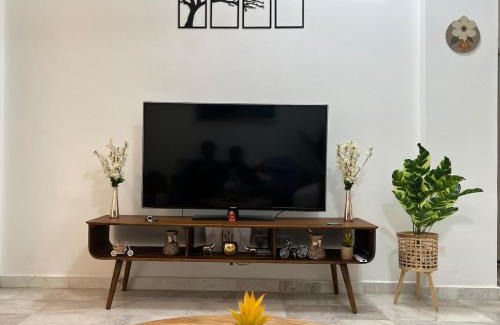 Kuah Apartment | Romia Retreat - Tropical house