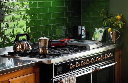 Kiwitea House | Romney Lane Homestead - A rural retreat, best enjoyed with friends & family.
