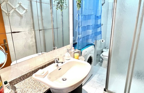Quartiere XXIX Ponte Mammolo Apartment | ROMUhouse economy apartment