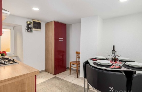 Lovran Apartment | Rona Apartment More