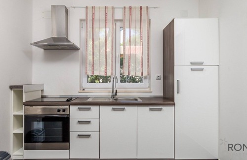 Simuni Apartment | Rona apartment Zlatko 1