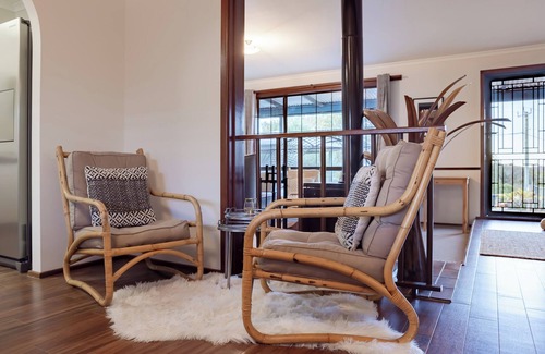 Preston Beach House | Roo with a View by Swan BnB Management