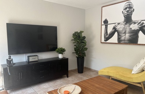Greater Johannesburg Metropolitan Area House | Roodepoort Smart Home 1