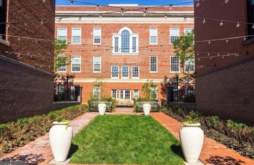 Southeast House | Rooftop beauty in Capitol Hill-Private parking
