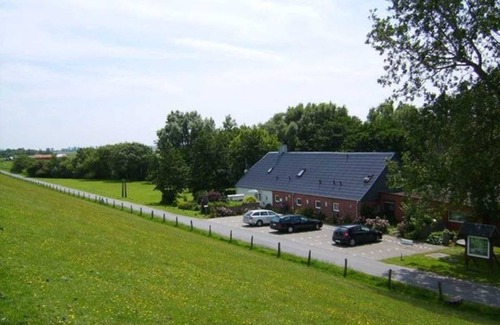 Friedrichskoog Bed & Breakfast | Room 1 Double Room - Pension Bed & Breakfast behind the North Sea dike