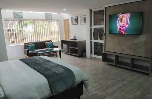 Harare Cabin | Room 1 of 8 Cozy Suites at The Hilltop Guesthouse