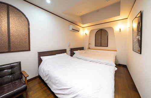 Narita Hotel | Room 110/Narita Chiba