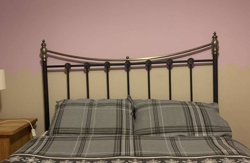 Williamstown House | Room 2 , Williamstown, Ireland
