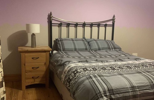 Williamstown House | Room 2 , Williamstown, Ireland