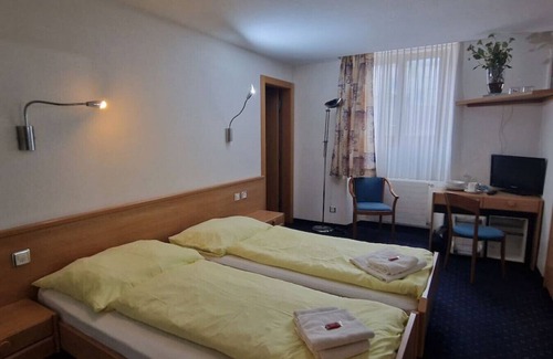 Naters House | Room 203 - Hotel Bellevue