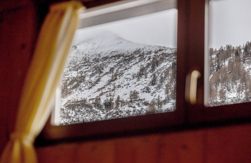Val di Vizze Apartment | Room 'Bartlhof Pletzenspitz' with Mountain View, Shared Terrace and Wi-Fi