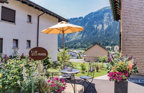 Schoppernau Apartment | Room Freude (1-2 persons) - Moosbrugger Rosmarie - Haus WohlSEIN