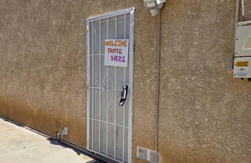 Lancaster House | room in a house with WiFi, AC, Microwave, Refrigerator, Tv, private entrance.