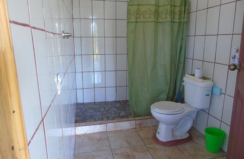 Drake Bay House | Room in BB - Hotel El Tesoro de Sir, Drake Bay