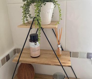 Vale of Glamorgan House | Room in house with breakfast incuded
