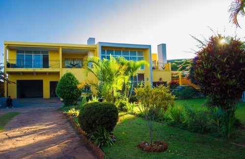 Ambohibao Villa | Room in Villa - The Elegant Villa Alexandre Near Ivato Airport.'