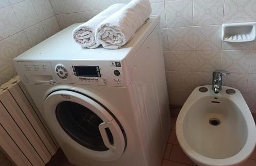 Cardano al Campo House | Room near Malpensa Airport