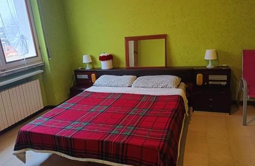 Cardano al Campo House | Room near Malpensa Airport