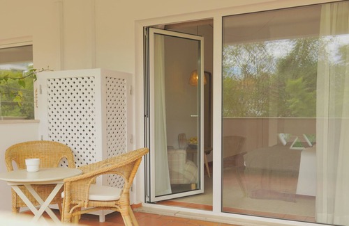 Almeirim Apartment | Room No. 1 - luxury double/couple