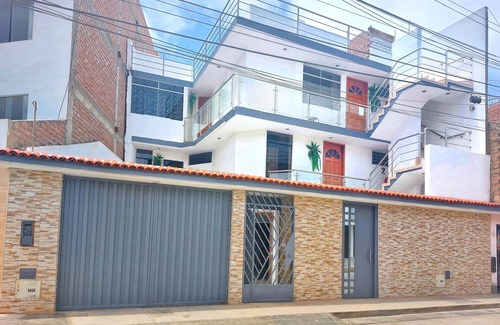 Callao Apartment | Room on the 1st floor w/private bathroom, 10 minutes from the arpt.