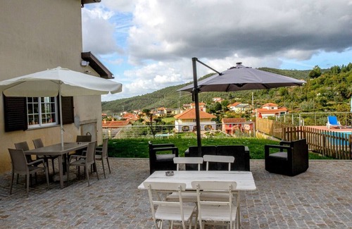 Arouca House | Room 'Quarto 4' with Mountain View, Wi-Fi and Air Conditioning