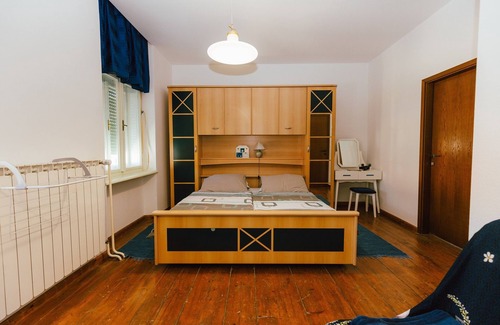 Vransko House | Room with Bathroom in Vransko at Moto Museum