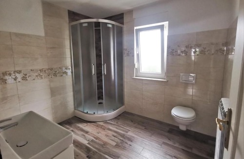 Postojna House | Rooms Jurca