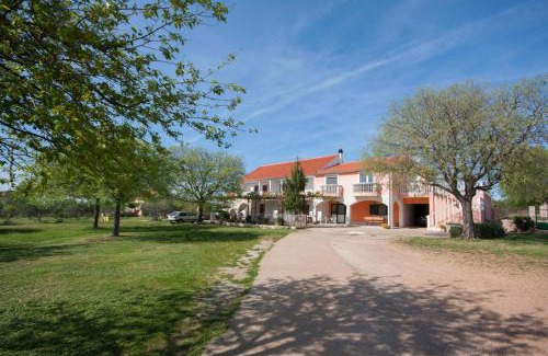 Lozovac House | Rooms Katarina