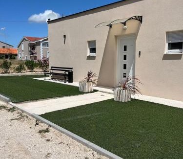 Zemunik Donji Apartment | Rooms Zemunik