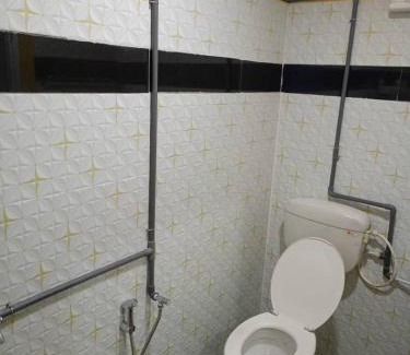 Kaki Bukit House | Roomstay Kemuning