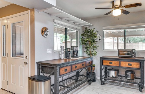 Drexel Heights House | Roomy Tucson Home w/Hot Tub & Pickleball Court!