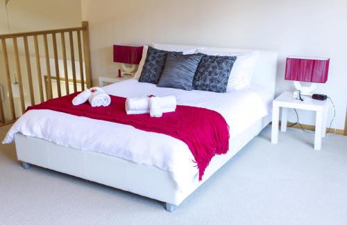Port Sorell Bed & Breakfast | Roosters Rest