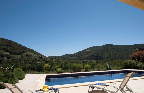 Roquebrun Villa | Roquebrun Villa with Pool