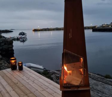 Bud House | Rorbu ved sjøen