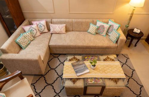 Jaipur Apartment | Rosa Stays- Lux 3BHK Home with Modern Comforts