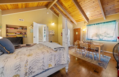 Lake Arrowhead Cabin | Rosales Retreat