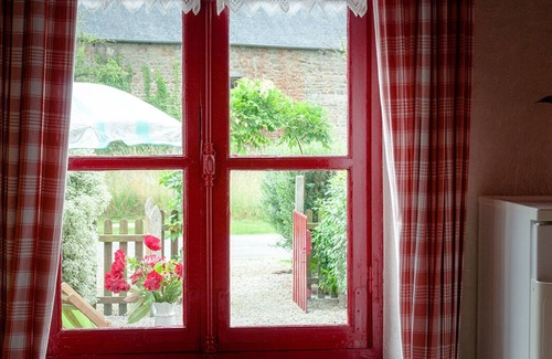 Saint-Helen House | ROSALIE'S HOUSE