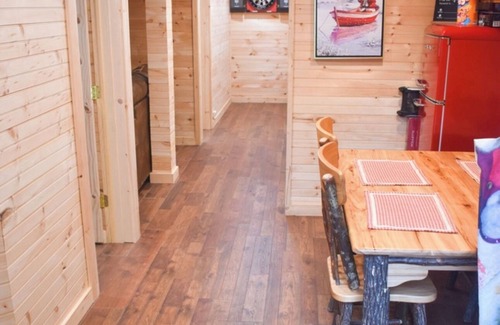 Roscoe House | Roscoe Christmas Cabin on the Beaverkill River with private river access !