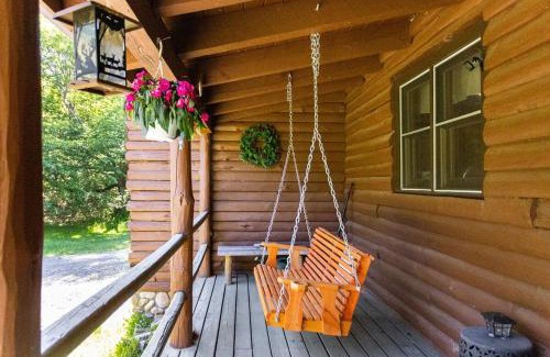 Town of Colchester House | Roscoe Retreat
